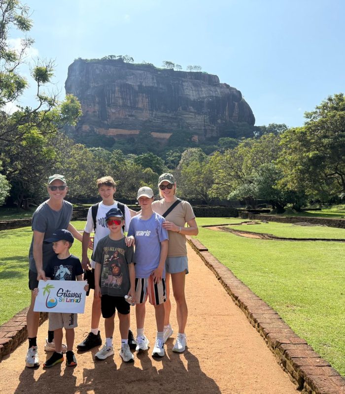 WhatsApp Image 2025-04-23 at 13.24.50 (2)