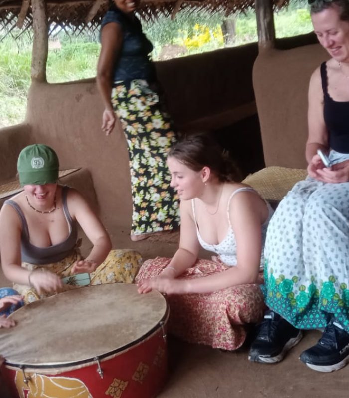 WhatsApp Image 2025-04-23 at 13.24.58 (1)